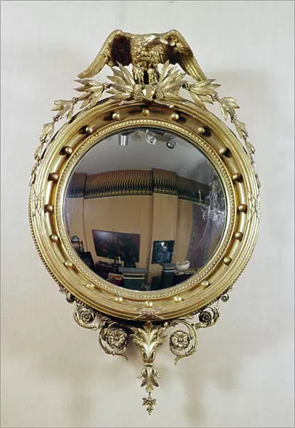 Convex Glass Mirror (giltwood)