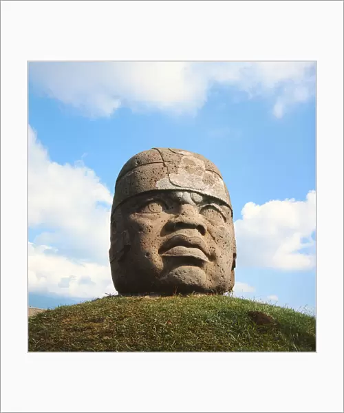 Giant head, Olmec Culture (stone)