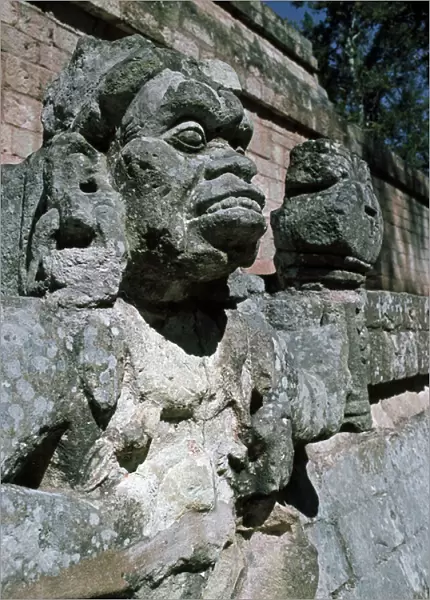 Stone sculptures - temple 11