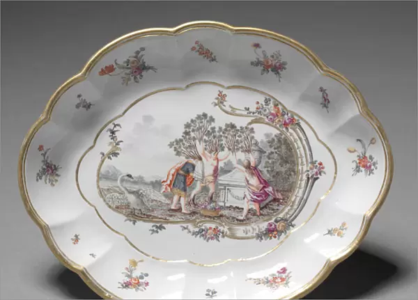 Oval Dish, manufacturer Nymphenburg Porcelain Factory, c. 1760-1765 (porcelain)