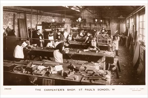 The carpenters shop of St Pauls School (b  /  w photo)