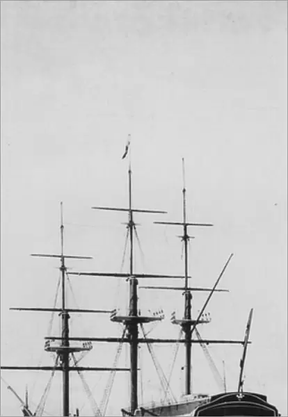 HMS 'Victory'Portsmouth (b  /  w photo)