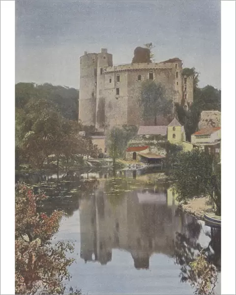 Clisson, Chateau (coloured photo)