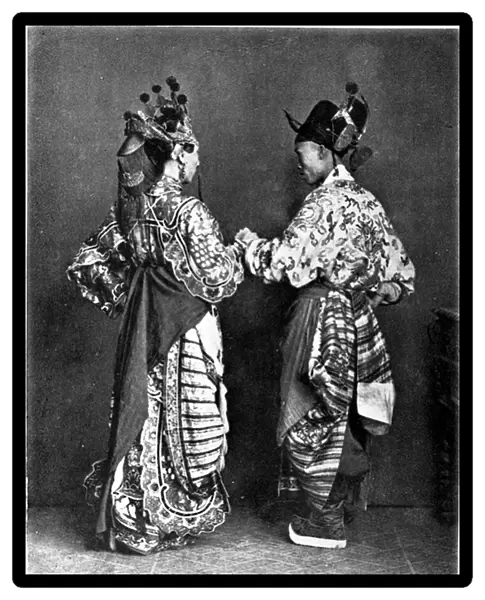 China, 2 actors (men) c. 1870 (photo)