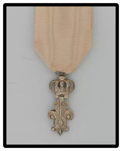 Decoration of the Lily, France, awarded to Lieutenant-Colonel Sir John Scott Lillie, 6th (or the 1st Warwickshire) Regiment and 7th Cacadores (metal)