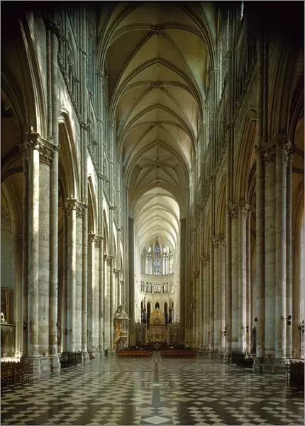 View of the central nave of the Cathedrale Notre Dame, c. 1220 (photography)