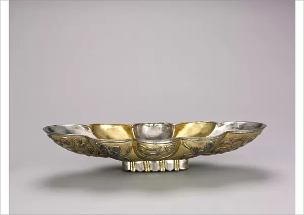 Bowl, 300-500 (silver)