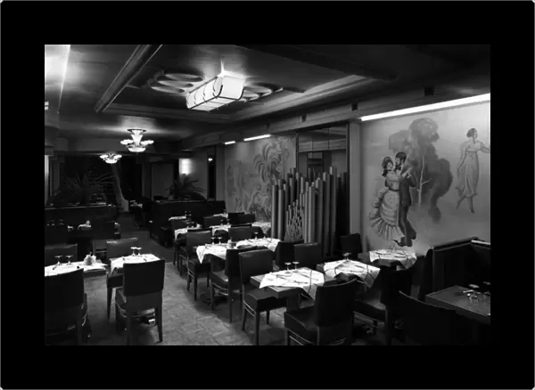 Le Grand Vatel Restaurant, Paris, c. 1935 (b  /  w photo)