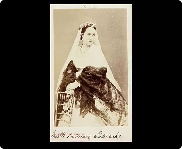 Portrait of Emilie de Meric Lablache, 1860s (b / w photo)