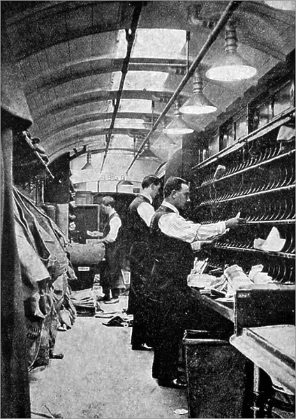 Travelling Post Office - early 20th century