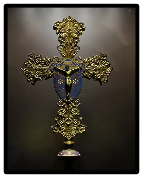 Large processional cross, 19th century (object)