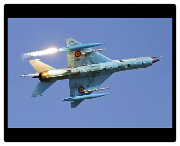 Romanian Air Force MiG-21 MF LanceR popping flares