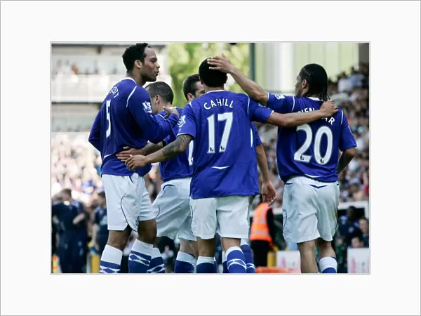 Osman's Historic Goal: Everton's Celebration at Craven Cottage (Fulham v Everton, Barclays Premier League, May 2009)