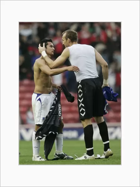 The Riverside Stadium - Tim Cahill of Everton and Mark Schwarzer of Middlesbrough swap shirts at end
