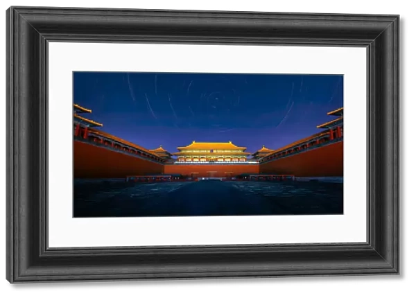 Night view of the Meridian Gate of Forbidden City