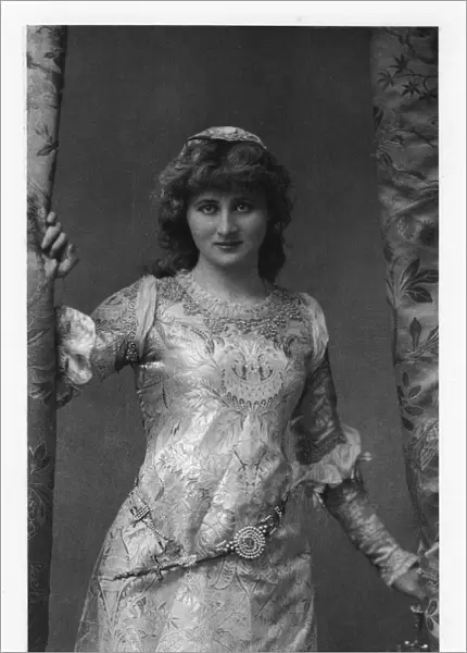 Mary Anderson, American actress, c1895. Artist: W&D Downey