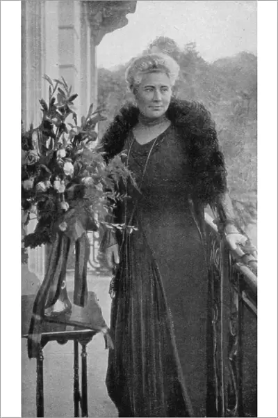 Madame Carton de Wiart, 1915