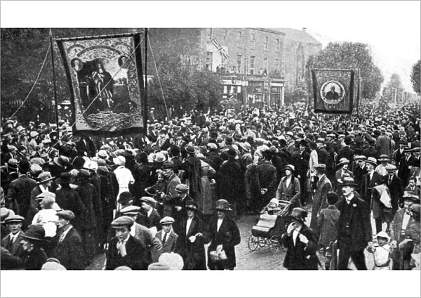 Annual procession of the Orangemen, Belfast, Northern Ireland, 1922. Artist: J Johnson
