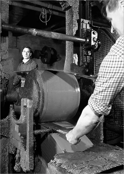 Grinding two metre saw blades at Slack Sellars & Co Ltd, Sheffield, South Yorkshire, 1963