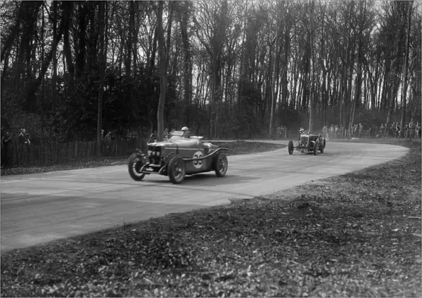 MG Magnette and Frazer-Nash Byfleet II racing at Donington Park, Leicestershire, 1930s