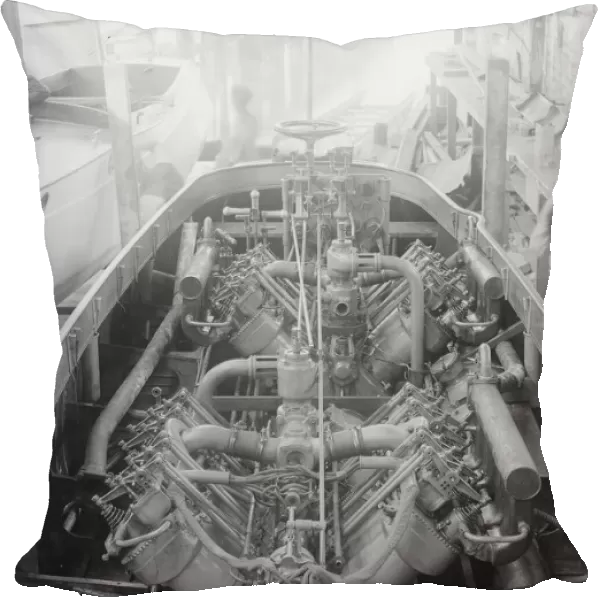 Izmes two 150 hp engines, 1913. Creator: Kirk & Sons of Cowes