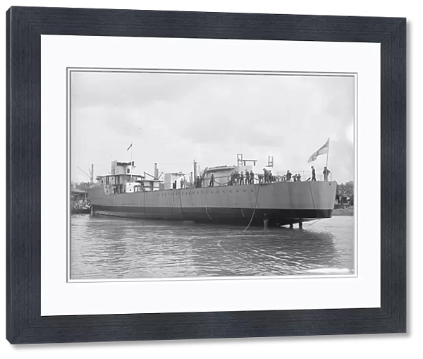 Launch of unknown ship at Samuel J. Whites shipyard. Creator: Kirk & Sons of Cowes