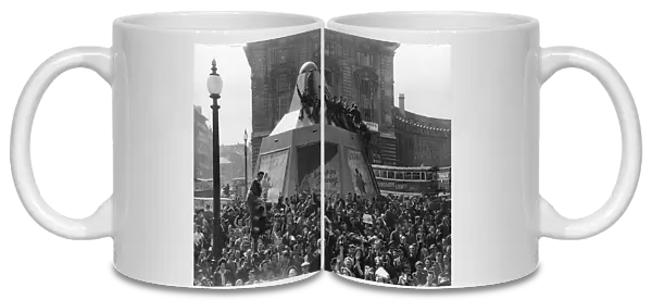 VJ Day in Piccadilly Circus