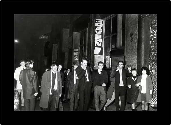 Crowd outside the Cavern Club in Liverpool 1964