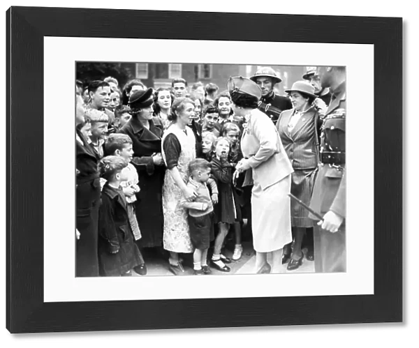 King George VI and Queen Elizabeth visit South London 1940