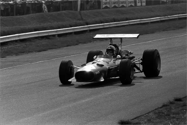 Formula One World Championship: Chris Amon Ferrari 312 retired on lap 72 with transmission failure. ├è