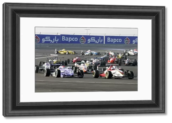 Piquet and Asmer Bahrain F3 Superprix 8th-10th Demceber 2004 World Copyright Jakob