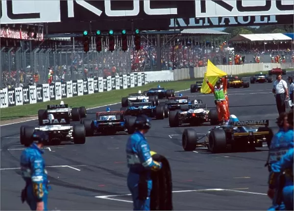 Formula One World Championship: Heinz-Harald Frentzen Williams FW19 stalled on the dummy grid and crashed out on the first lap attempting to