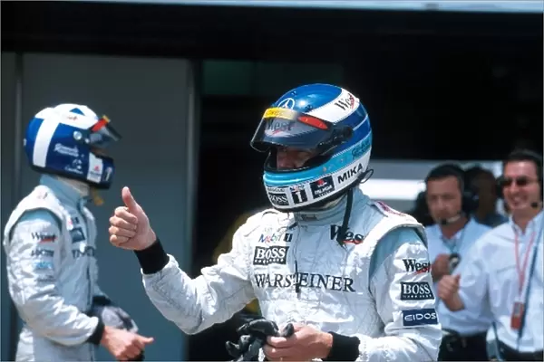 Formula One World Championship: Winner Mika Hakkinen Mclaren MP4-14