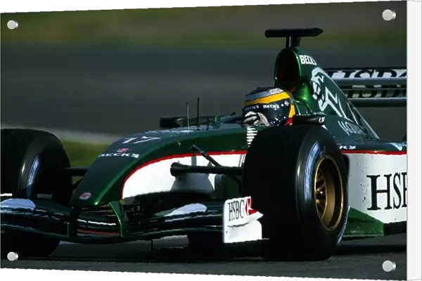 Formula One Testing: Pedro De la Rosa Jaguar R3