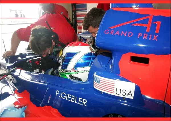 A1 Grand Prix: Phil Giebler A1 Team USA talks with engineers