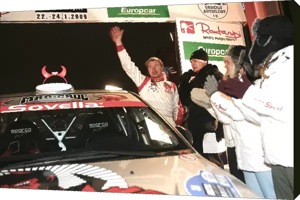 Arctic Rally: Mika Hakkinen at the finish and prize giving in Lordi Square