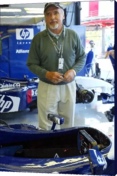 Formula One World Championship: Dennis Hopper Actor in the Williams garage