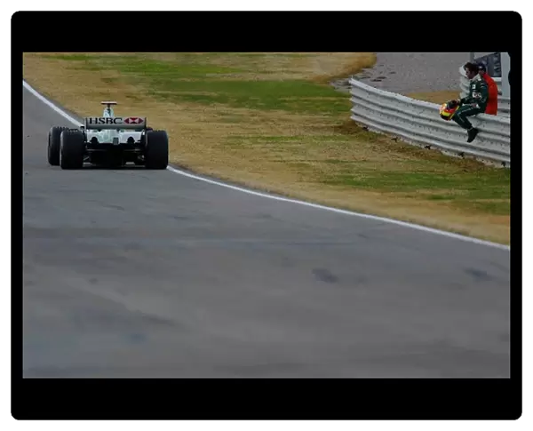 Formula One Testing: Problems for Antonio Pizzonia Jaguar Cosworth R4