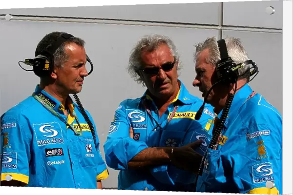 Formula One World Championship: Tad Czapski, Renault Electronics, Flavio Briatore Renault Team Principal and Pat Symonds Renault Executive Director