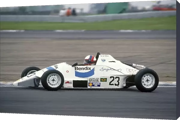 1988 Formula Ford Championship. Silverstone, England. Gil de Ferran, action. World Copyright: LAT Photographic