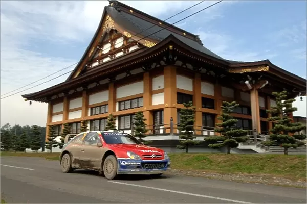 FIA World Rally Championship: Francois Duval, Citroen Xsara WRC, passes a temple