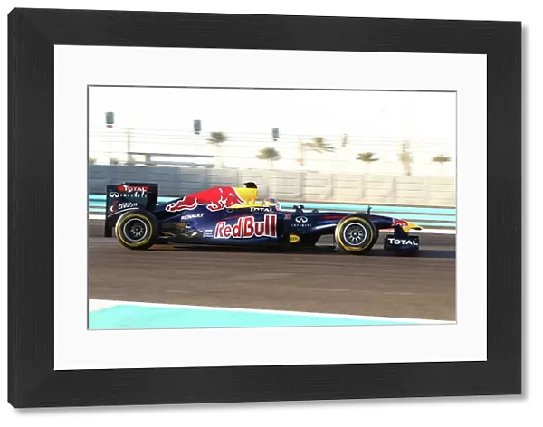 Formula One Testing, Day One, Abu Dhabi Young Driver Test, Yas Marina Circuit, Abu Dhabi, UAE, Tuesday 15 November 2011