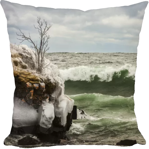 Waves Of Lake Superior, Ice And Rocks Along The Shoreline; Thunder Bay, Ontario, Canada