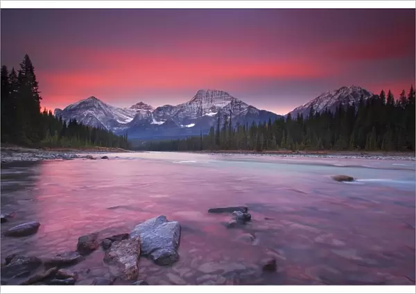 Rocky Mountains, Athabasca River, Jasper National Park, Jasper, Alberta, Canada