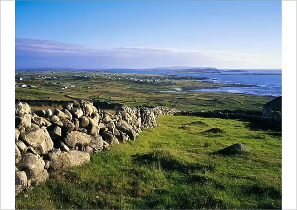 Bloody Foreland, Co Donegal, Ireland; Stone Wall And Landscape On A Headland