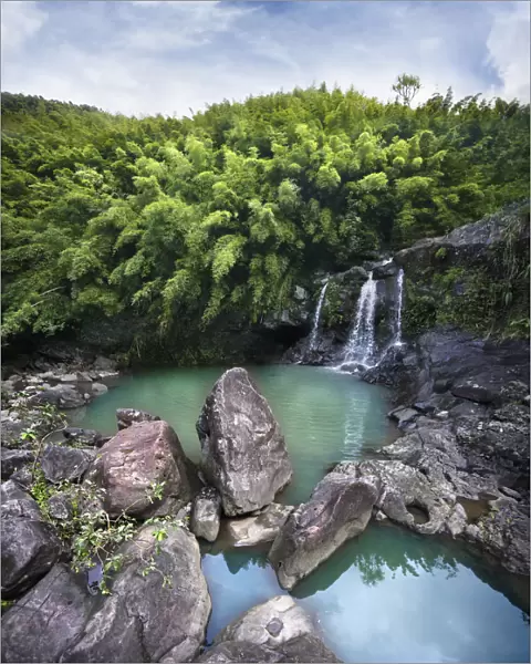 Hawaii, Maui, Bamboo Forest Also Called The Four Falls Of Na ili ili-Haele, Shot Of The First Falls
