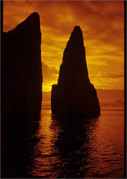 Galapagos, Orange Sunrise Over Kicker Rock