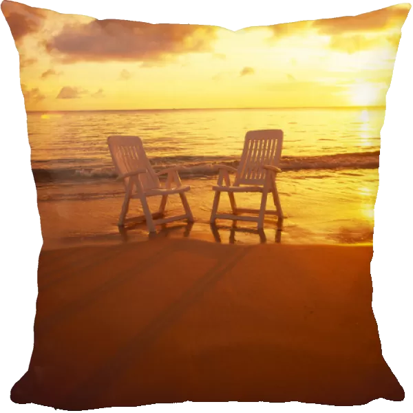 Beach Chairs Along Shoreline At Sunset B1466