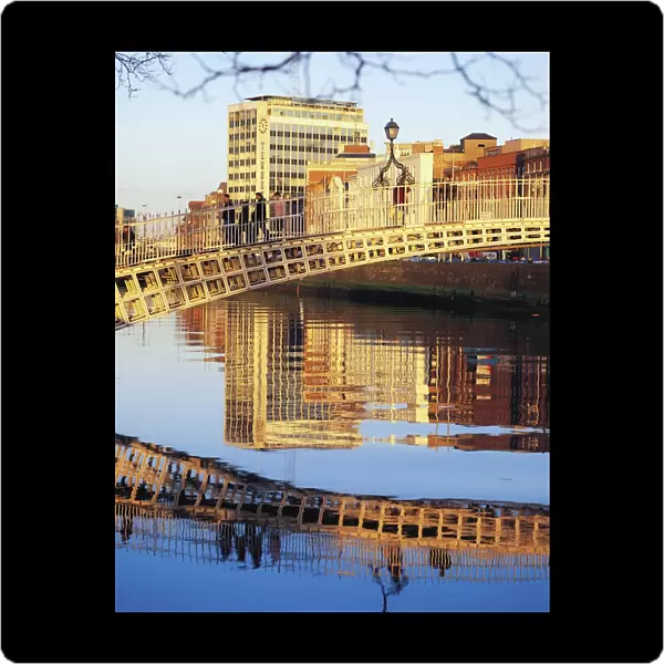 Ha penny Bridge, River Liffey, Dublin, Ireland, 19Th Century Bridge