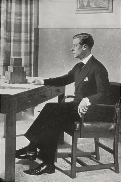 King Edward Viii, Preparing To Broadcast His Decision To Abdicate, From Broadcasting House, 11 December 1936. Edward Viii, Edward Albert Christian George Andrew Patrick David, Later The Duke Of Windsor, 1894